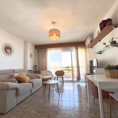 En Carihuela Con Vistas Y Plaza De Garaje, Nucleo Cristal Appartement Torremolinos Buitenkant foto