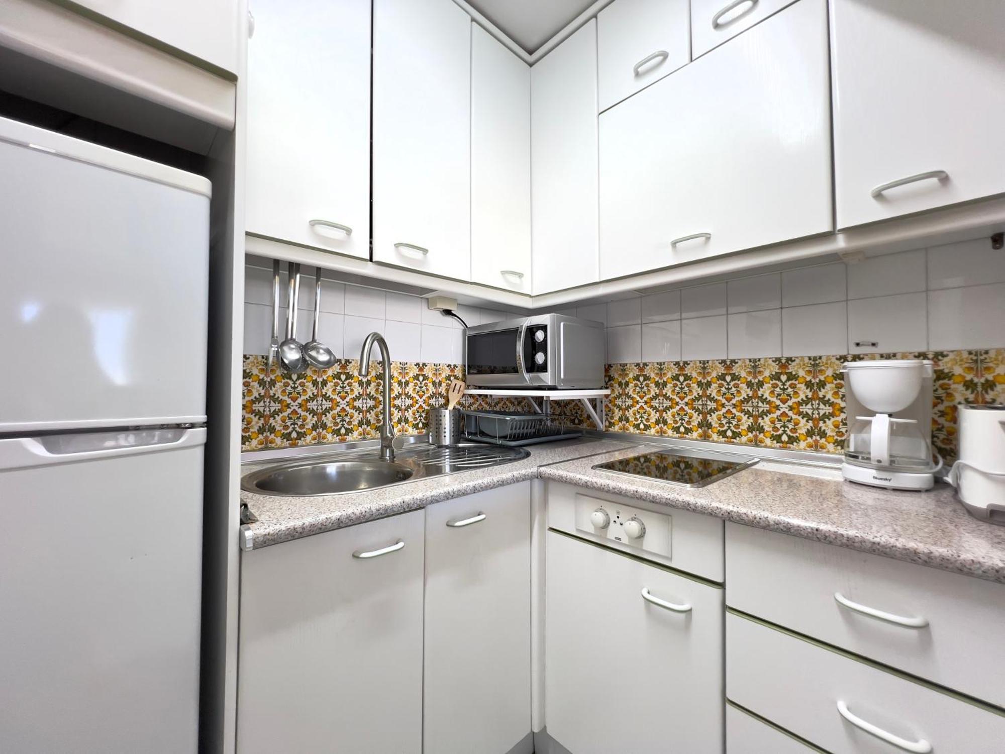 En Carihuela Con Vistas Y Plaza De Garaje, Nucleo Cristal Appartement Torremolinos Buitenkant foto